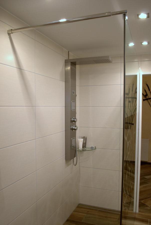 Appartement Casavitis Erholung Am Weinberg à Lontzen Extérieur photo