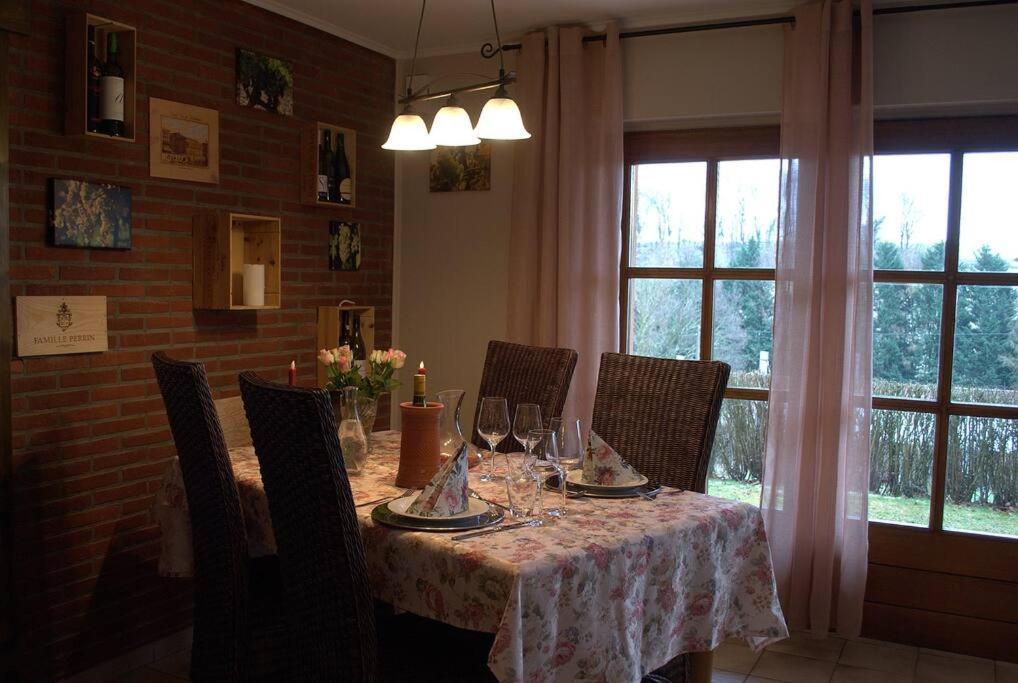 Appartement Casavitis Erholung Am Weinberg à Lontzen Extérieur photo