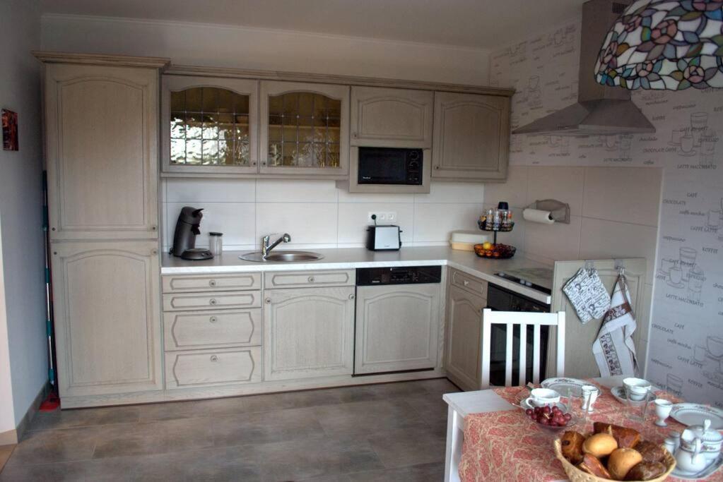Appartement Casavitis Erholung Am Weinberg à Lontzen Extérieur photo