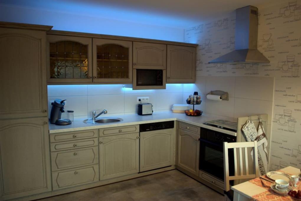 Appartement Casavitis Erholung Am Weinberg à Lontzen Extérieur photo